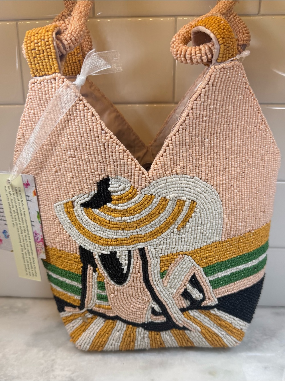 New Release Handcrafted in India Pink Woman Beach Scene Beaded Bag Viral TikTok - Picture 1 of 6